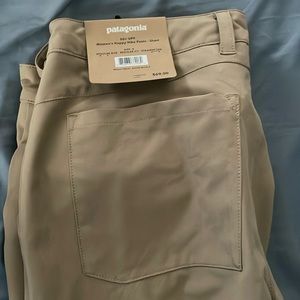 NWT Patagonia women’s happy hike pants